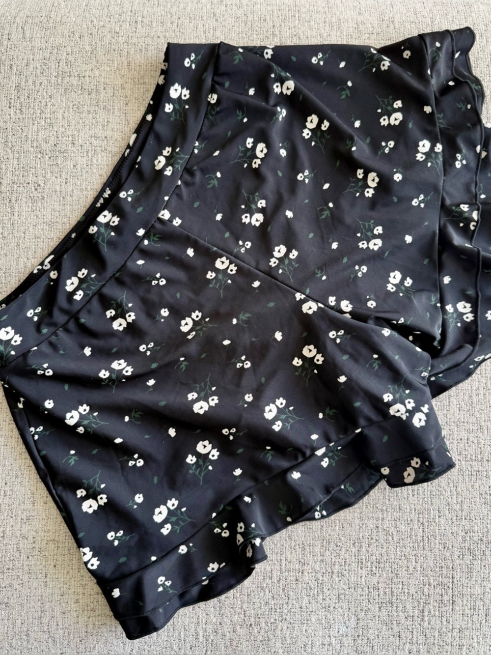 GEODE DAHLIA HIGH WAISTED SWIM SHORTS